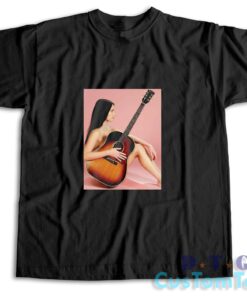 Kacey Musgraves Guitar Photos T-Shirt